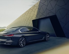 seryy bmw vision future luxury pered vorotami garazha 1920x1200